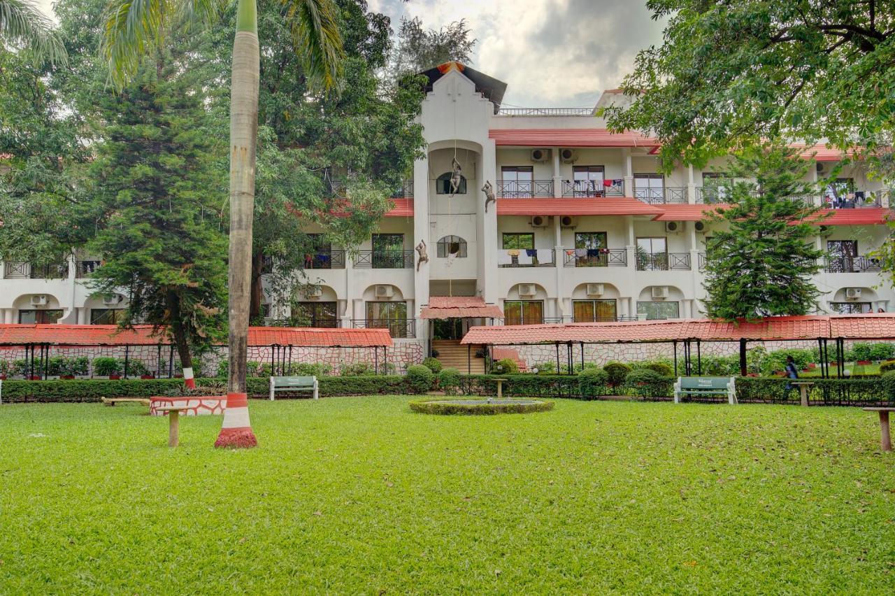 Khanvel Resort Silvassa Dış mekan fotoğraf