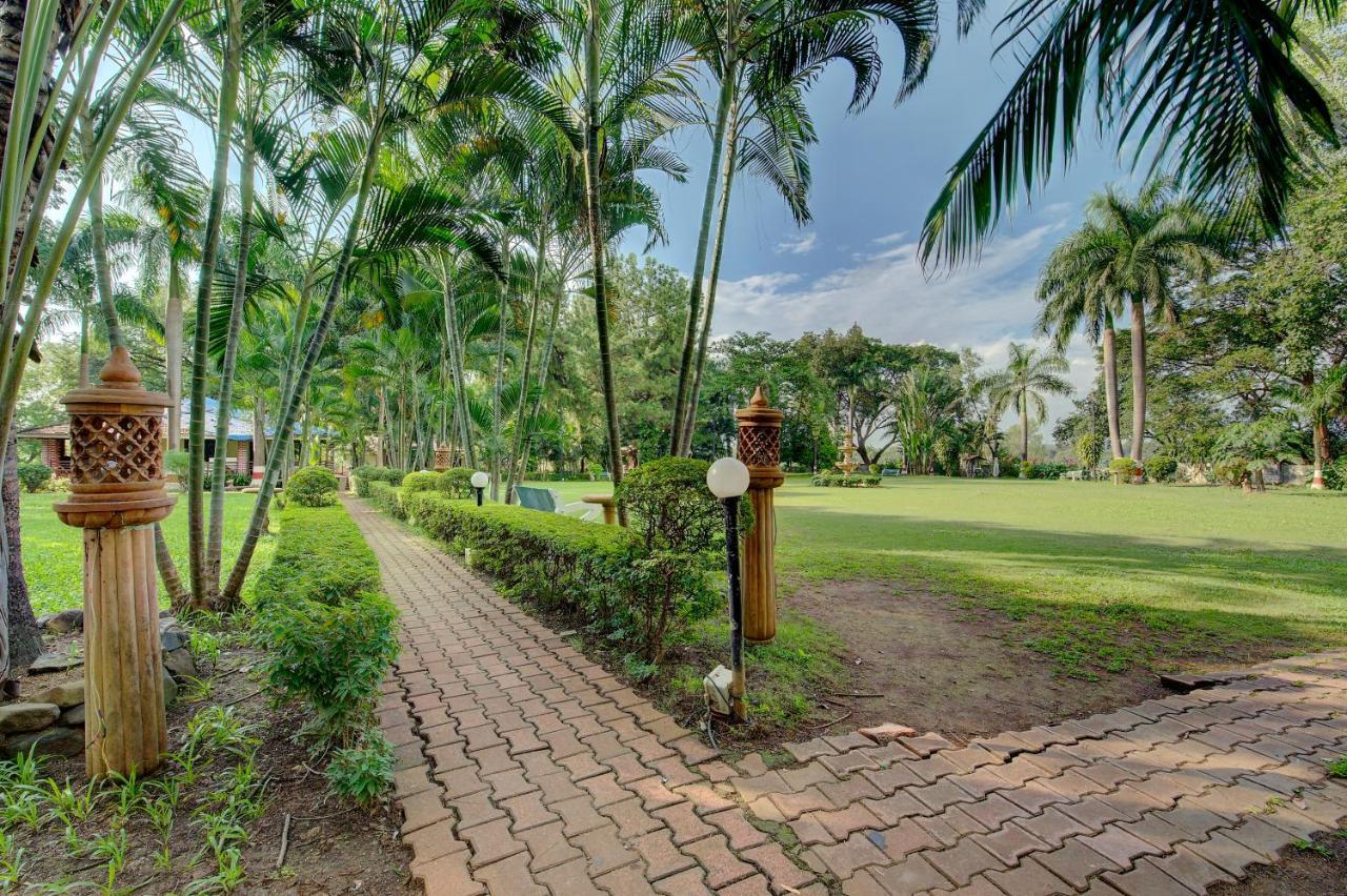 Khanvel Resort Silvassa Dış mekan fotoğraf